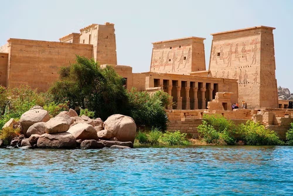 جولة السد العالي، معبد فيلة، والمسلة الناقصة في أسوان