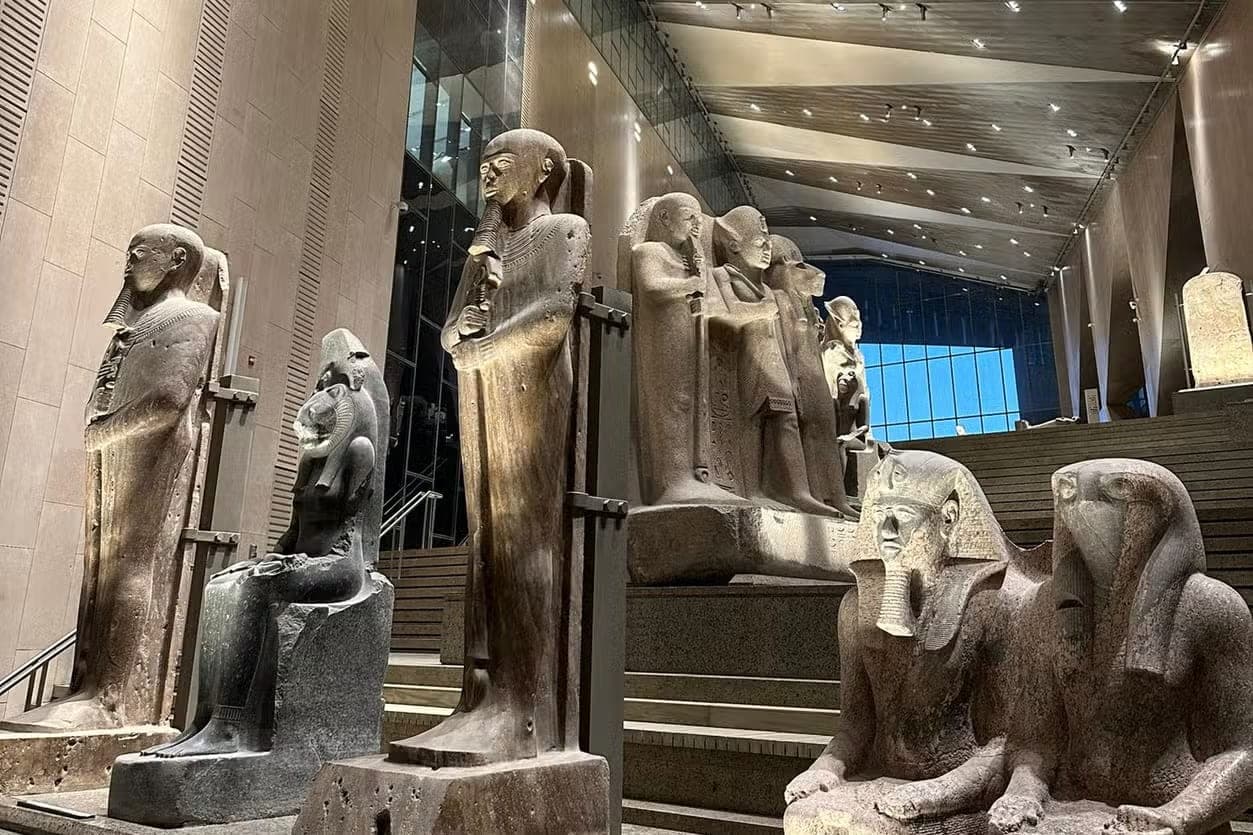 Grand Egyptian Museum & Pyramids of Giza Tour